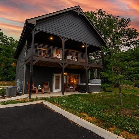 Into The Mystic Villa Sevierville Bagian luar foto